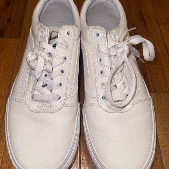 Vans Classic White Lace-Up Sneakers - Picture 8 of 9